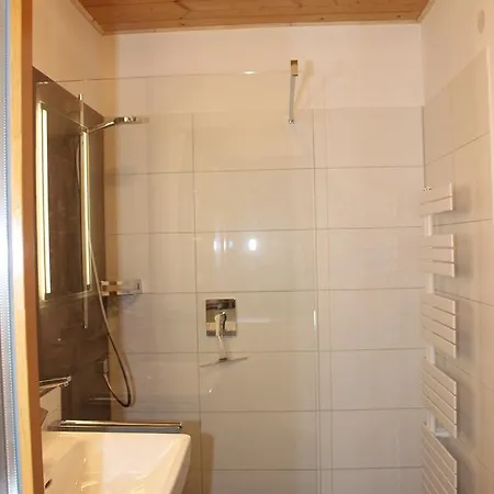 Eninger 3*